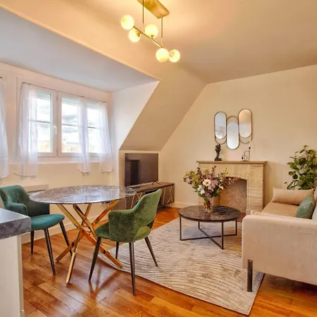 La Casa Mathilda Elegant & Soothing Cocoon Apartment Falaise (Calvados)