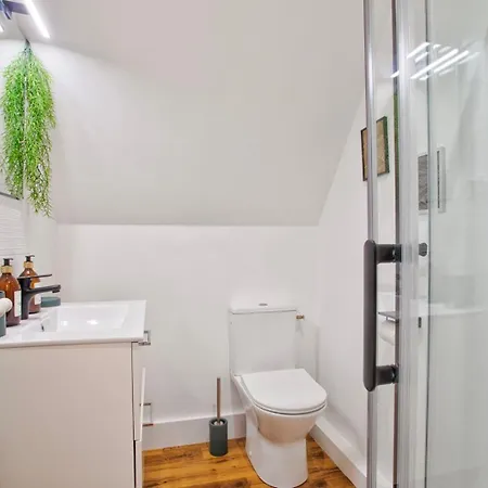 La Casa Mathilda Elegant & Soothing Cocoon