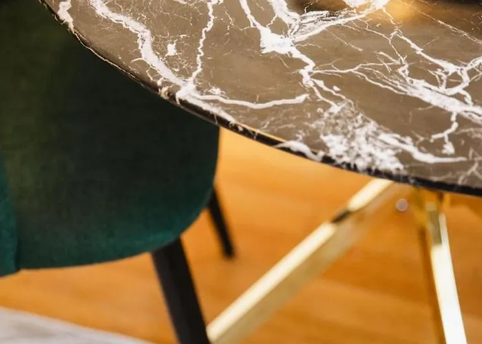 La Casa Mathilda Elegant & Soothing Cocoon *